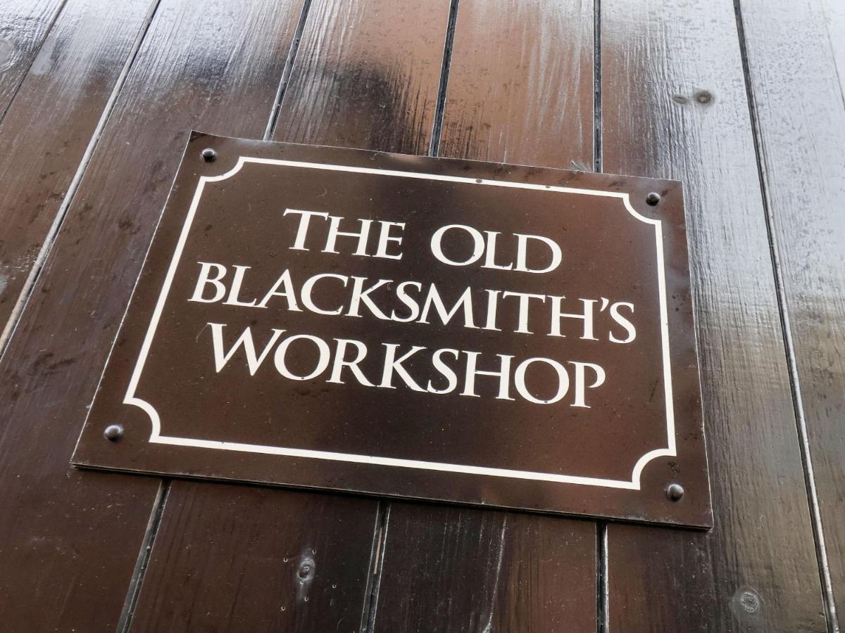 The Old Blacksmith'S Workshop Whitby Exteriér fotografie
